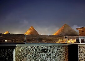 Giza Pyramids Boutique