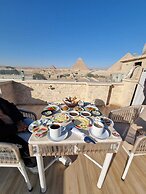 Giza Pyramids Boutique