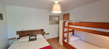Alpine Apartment for 6 Guests