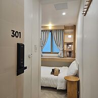BUSAN CIRCLESTAY HOTEL
