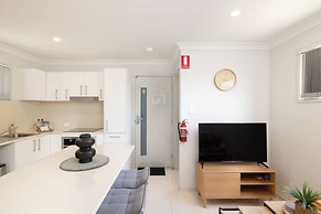 Smart Suites Self Check-in Apartments - 31A Freney