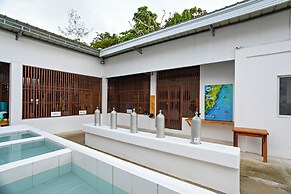 Dive Spot Asia & Brumini Beach Resort