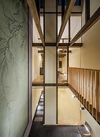 Hanasatomachi Machiya House