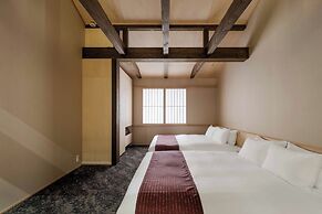 Hanasatomachi Machiya House