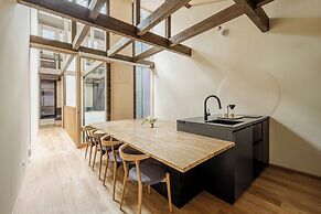 Hanasatomachi Machiya House