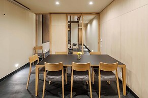 Hanasatomachi Machiya House