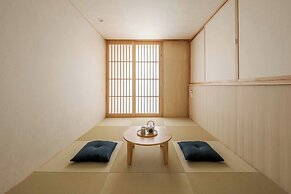 Hanasatomachi Machiya House