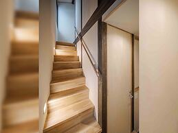 Hanasatomachi Machiya House