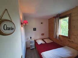 Alpine Escape With Terrace