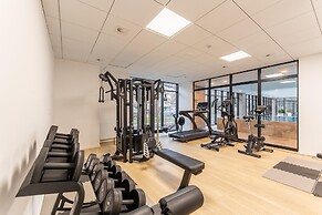 Comfortable Apartment With Balcony, Pool, Sauna