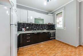 The Triple Comfort Loft Spacious 3BR in Shkod r