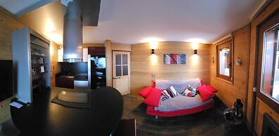 Apartment in Doucy With Mountain Views