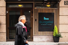 BREEZE Bergen City - Self-Service