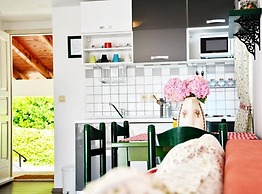Bay House Rosohotnica