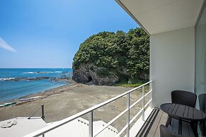 BEACH TERRACE KUSHIMOTO
