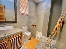 Coast 67 Boutique Hotel
