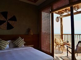 Coast 67 Boutique Hotel