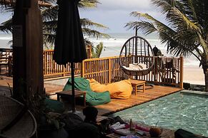 Coast 67 Boutique Hotel