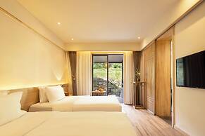 Tachuan Resort