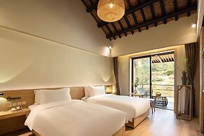 Tachuan Resort