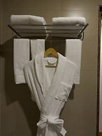 Tro Hotel