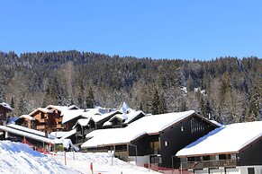 Apartment in Morillon Near Ski Slopes & Beach