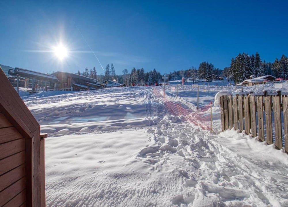 Apartment in Morillon Near Ski Slopes & Beach