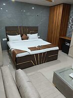 Soooper Hotel