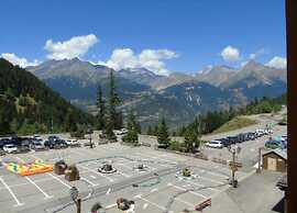 Apartment in Modane With Ski Slope Access