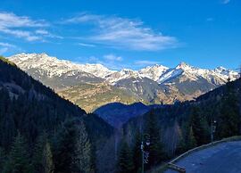 Apartment in Modane With Ski Slope Access