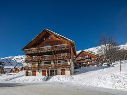 Apartment in Saint-sorlin With Mountain Views