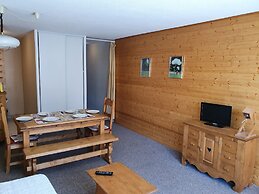Ski-in Apartment for 6 Guests