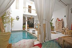Riad larbi khalis