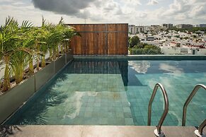 Cumbres Garden luxury apartments