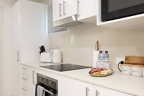 Smart Suites Self Check-in Apartments - 35A Freney