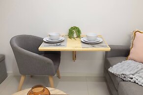 Smart Suites Self Check-in Apartments - 35A Freney
