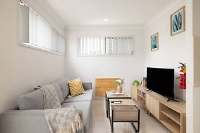 Smart Suites Self Check-in Apartments - 35A Freney