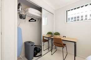 Smart Suites Self Check-in Apartments - 35A Freney