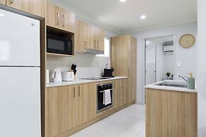 Smart Suites Self Check-in Apartments - 39 Freney