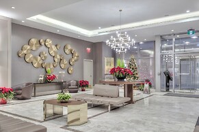 Waterfront Clair Avenue Suites