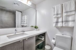Waterfront Clair Avenue Suites
