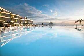 Aria Ocean Beachfront Condos
