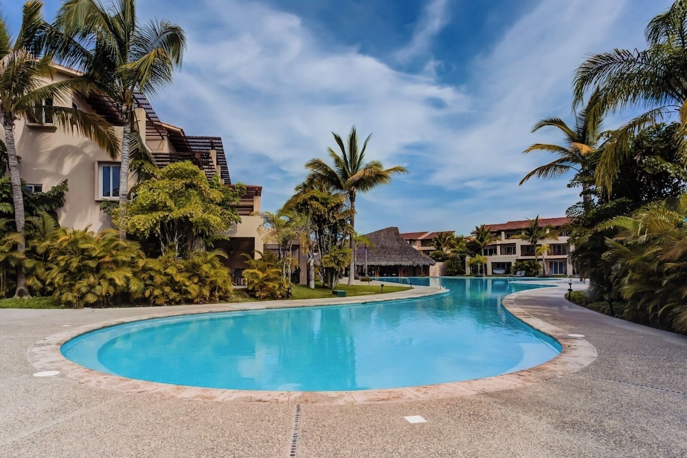El Tigre Isla Palmares