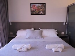 Rivadavia Apartments