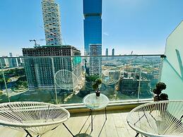 Stylish 1BR in JVC w Pool 6 Mins to Circle Mall
