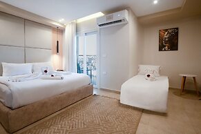 Tiye Pyramids Hotel
