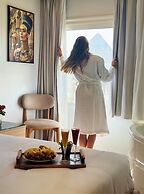 Tiye Pyramids Hotel