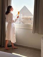 Tiye Pyramids Hotel