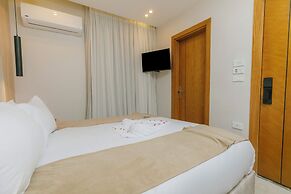Tiye Pyramids Hotel