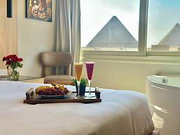 Tiye Pyramids Hotel